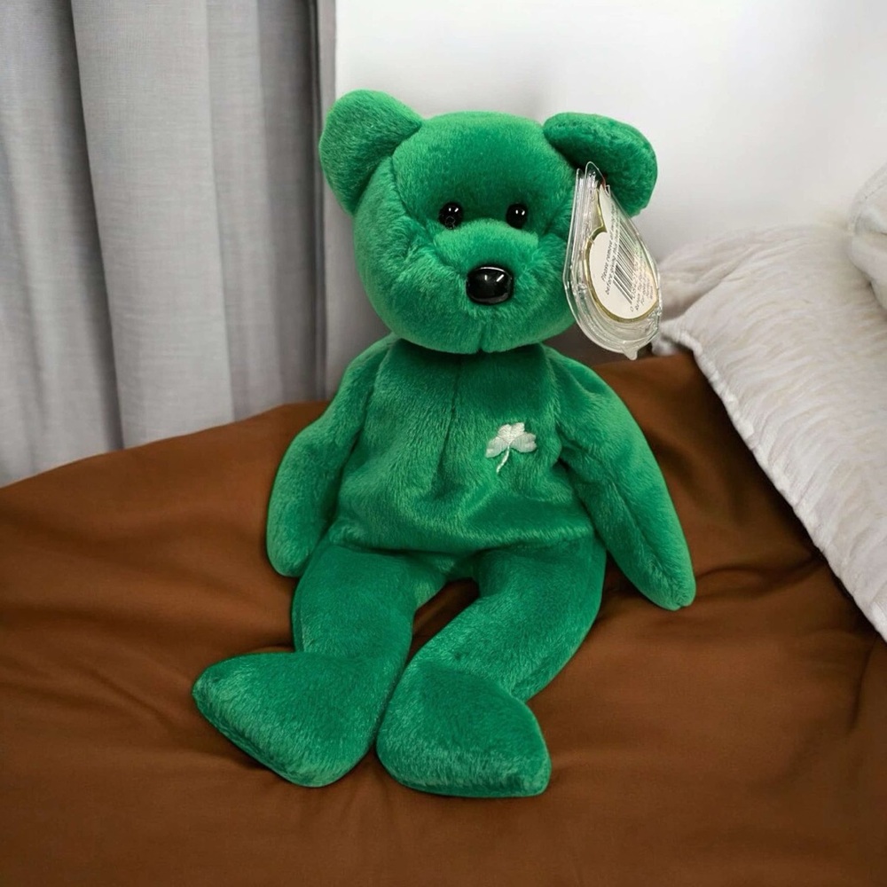 Ty Beanie Baby ERIN Green Bear